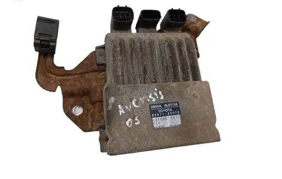 Toyota Avensis T250 Fuel injection control unit/module 8987120070 1310001371