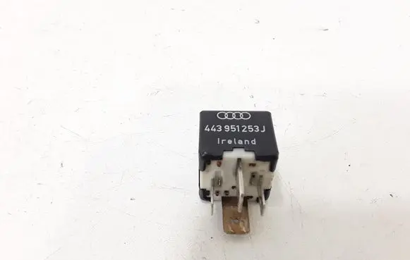 Audi A4 S4 B5 8D Other relay 443951253J