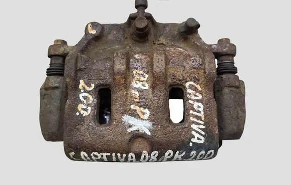 Chevrolet Captiva Front brake caliper