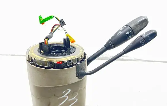 Mercedes-Benz E W211 Wiper turn signal indicator stalk/switch A1715400545