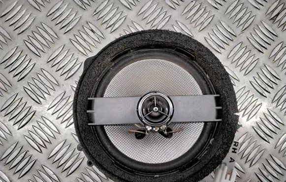 Subaru Impreza III Front door speaker 86301FG040