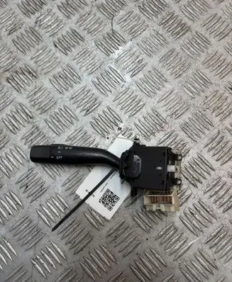 Toyota Avensis T250 Indicator stalk 17A089B