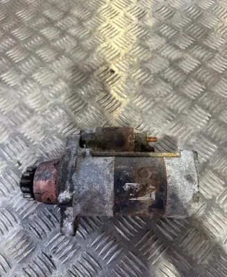 Nissan X-Trail T30 Starter motor