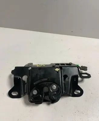 Volvo C30 Tailgate/trunk/boot lock/catch/latch 30784739