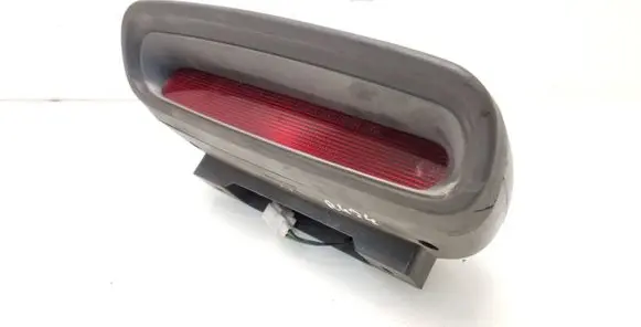 Hyundai Santa Fe Third/center stoplight 92750260