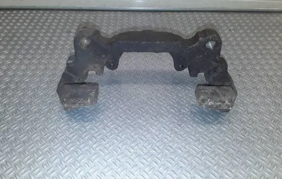 Skoda Octavia Mk2 (1Z) Front Brake Caliper Pad/Carrier