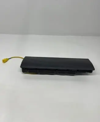 Skoda Octavia Mk2 (1Z) Knee airbag 101623605 BC3F001851