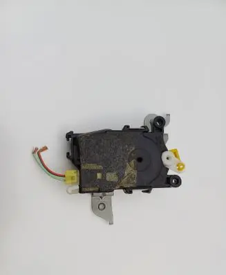 Subaru Forester SF Central locking motor 