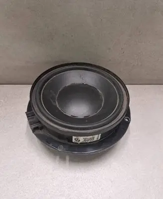 Volkswagen PASSAT B6 Rear door speaker 3C0035453B