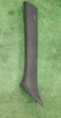 BMW X5 E70 (A) pillar trim 7129749