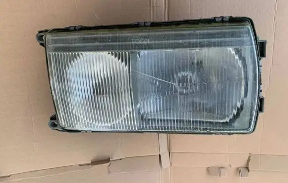 Mercedes-Benz W123 Headlight/headlamp