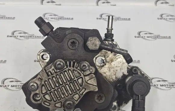 Renault Trafic II (X83) Fuel injection high pressure pump M9R786