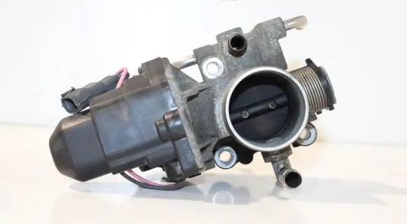 Toyota Prius (XW20) Throttle valve 8945230150 21020