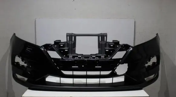 Nissan Qashqai Front bumper 62022HV00H