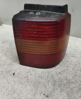 Volkswagen PASSAT B4 Rear/tail lights