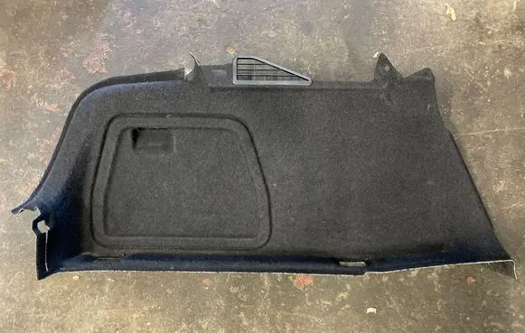 Audi A5 8T 8F Trunk/boot lower side trim panel 8T0863887