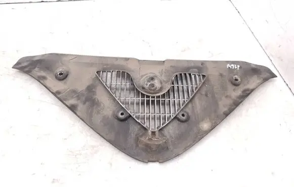 Alfa Romeo 166 Front bumper upper radiator grill 60609365