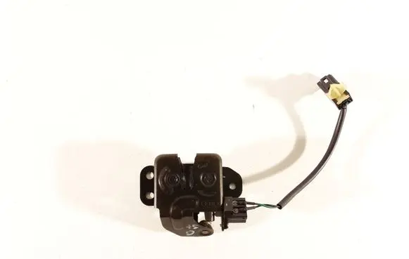 KIA Sportage Tailgate window lock/catch/latch 