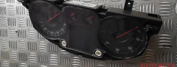 Volkswagen PASSAT B6 Speedometer (instrument cluster) 3c0920870q