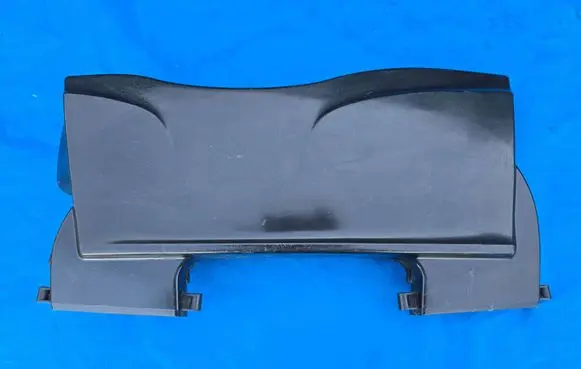 BMW 1 E82 E88 Air intake duct part 7799371