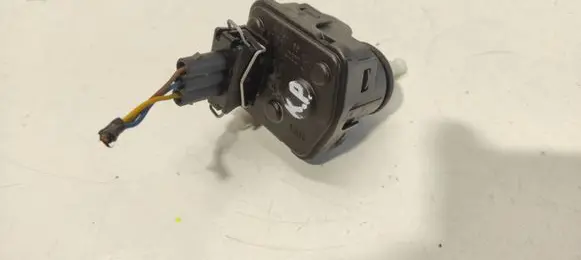 Volkswagen Golf III Headlight level adjustment motor 1H0941295C