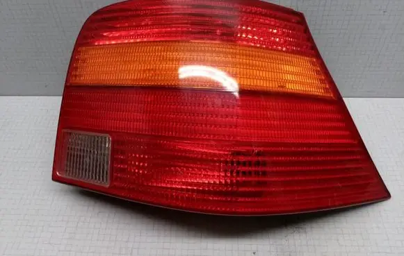 Volkswagen Golf IV Rear/tail lights 1J6945096AA 3774099908