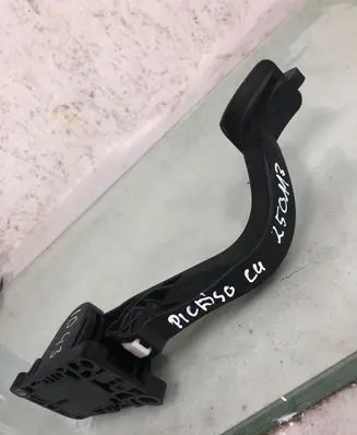 Citroen C4 Grand Picasso Accelerator throttle pedal 9671416880