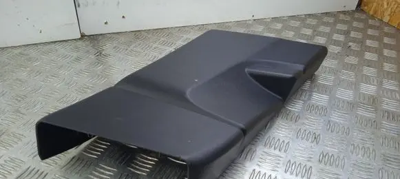 Maserati Levante (B) pillar trim (bottom) 670040375