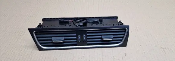 Audi A4 S4 B8 8K Dash center air vent grill 8T1820951C