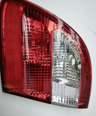 Mercedes-Benz E W211 Tailgate rear/tail lights A2118201464