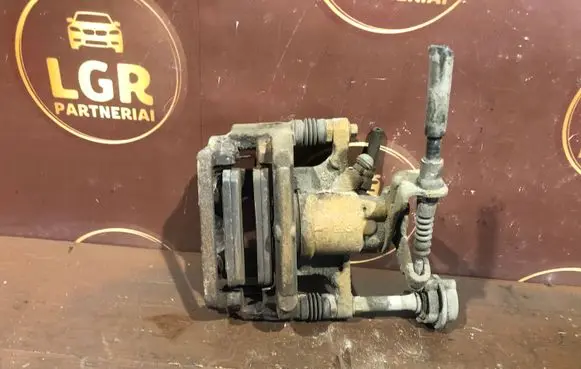 Opel Astra J Rear brake caliper