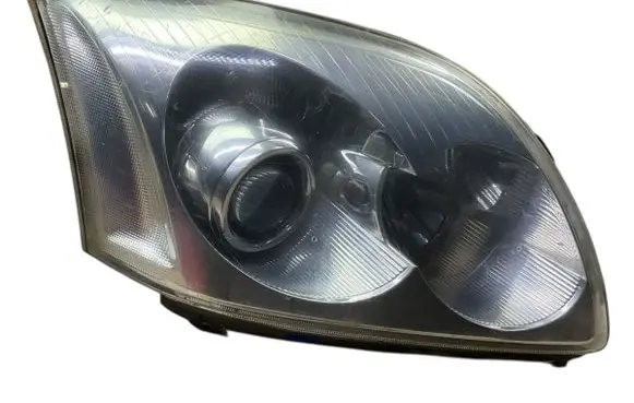 Toyota Avensis T250 Headlight/headlamp 9922680008 8113005192