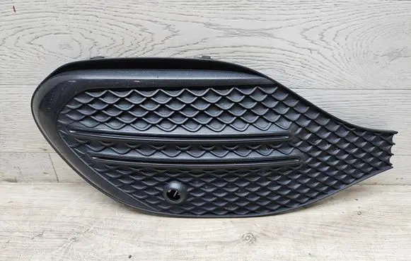 Mercedes-Benz C W206 Front bumper lower grill A2068856501