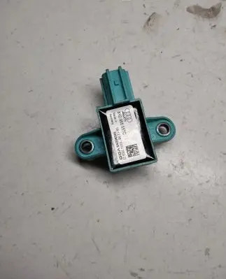 Audi A5 8T 8F Airbag deployment crash/impact sensor 8K0955557C 5WK4380902