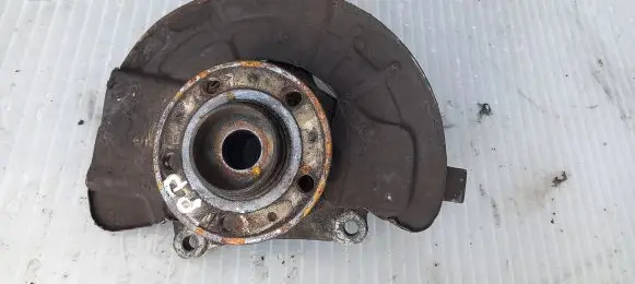 Volvo S80 Front wheel hub