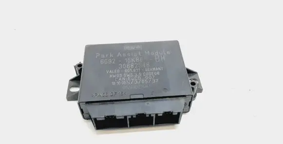Volvo XC60 Parking PDC control unit/module 30682548