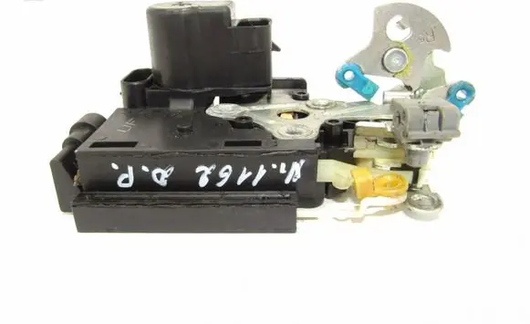 Chevrolet Rezzo Front door lock