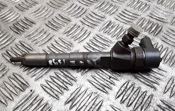 Opel Insignia A Fuel injector 0445110423