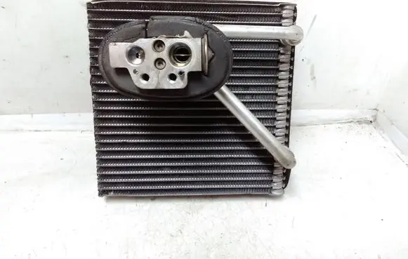 Air conditioning (A/C) radiator (interior)