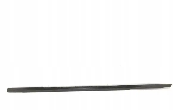 Mercedes-Benz E W213 Front door glass trim molding A2137209504