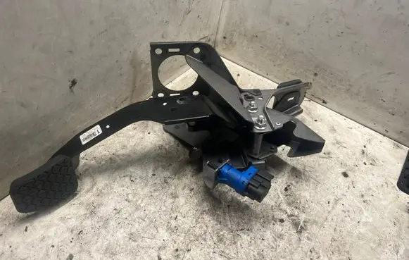 Mazda 6 Brake pedal GS8S43300