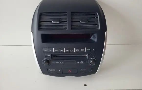 Mitsubishi ASX Dash center air vent grill 8002A920XA 8030A15950