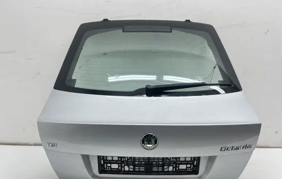 Skoda Octavia Mk2 (1Z) Tailgate/trunk/boot lid 