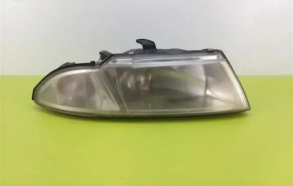 Mitsubishi Carisma Headlight/headlamp