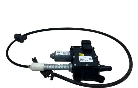 Citroen DS5 Hand brake/parking brake motor 9677589580 0204779503 A66603110