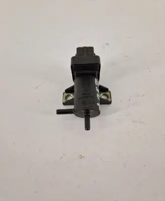 Nissan X-Trail T32 Turbo solenoid valve 8200762162