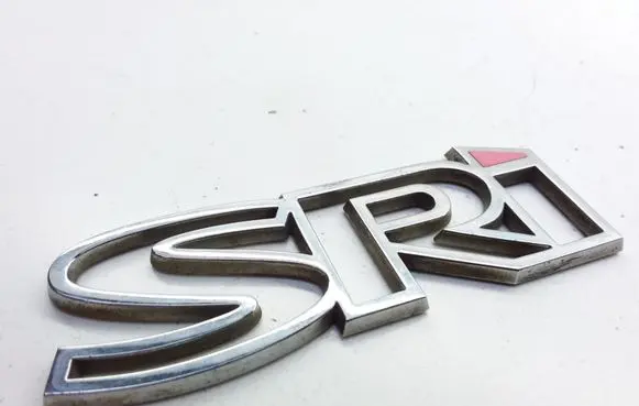 Peugeot 405 Manufacturers badge/model letters 