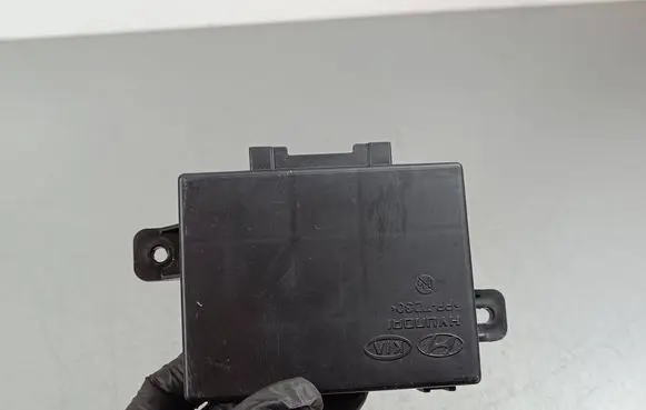 Hyundai Grand Santa Fe NC Seat control module 88197S1000