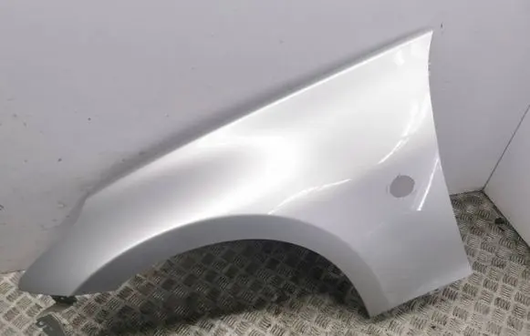 Nissan 370Z Fender
