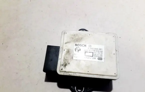 BMW 5 E60 E61 ESP acceleration yaw rate sensor 0265005681 6774602-02